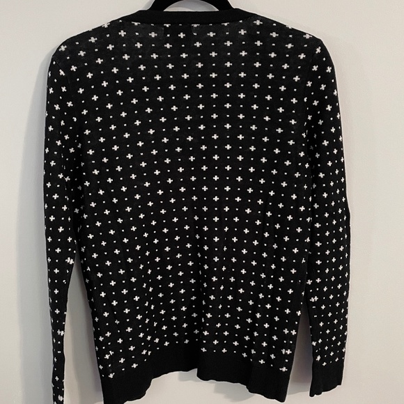 5 for $20: Target button-up cardigan - Picture 6 of 8